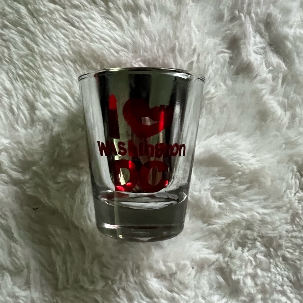 Red "I ♥ Washington DC" Shot Glass